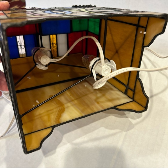 Special Times Genuine Stained Glass Lighted toy box Vintage working no box - Picture 7 of 15